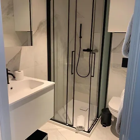 Lily A La Du Zoute Deux Lägenhet